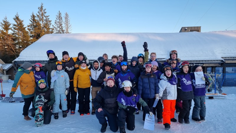 Jobb i verdens kuleste snowboardklubb! Jobb i verdens kuleste snowboardklubb!